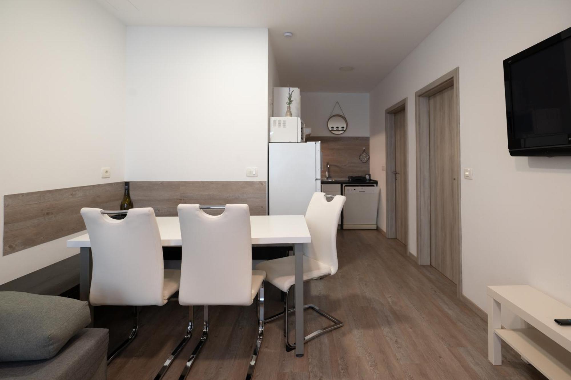 Ferienwohnung Nika & Erik Kranjska Gora Exterior foto